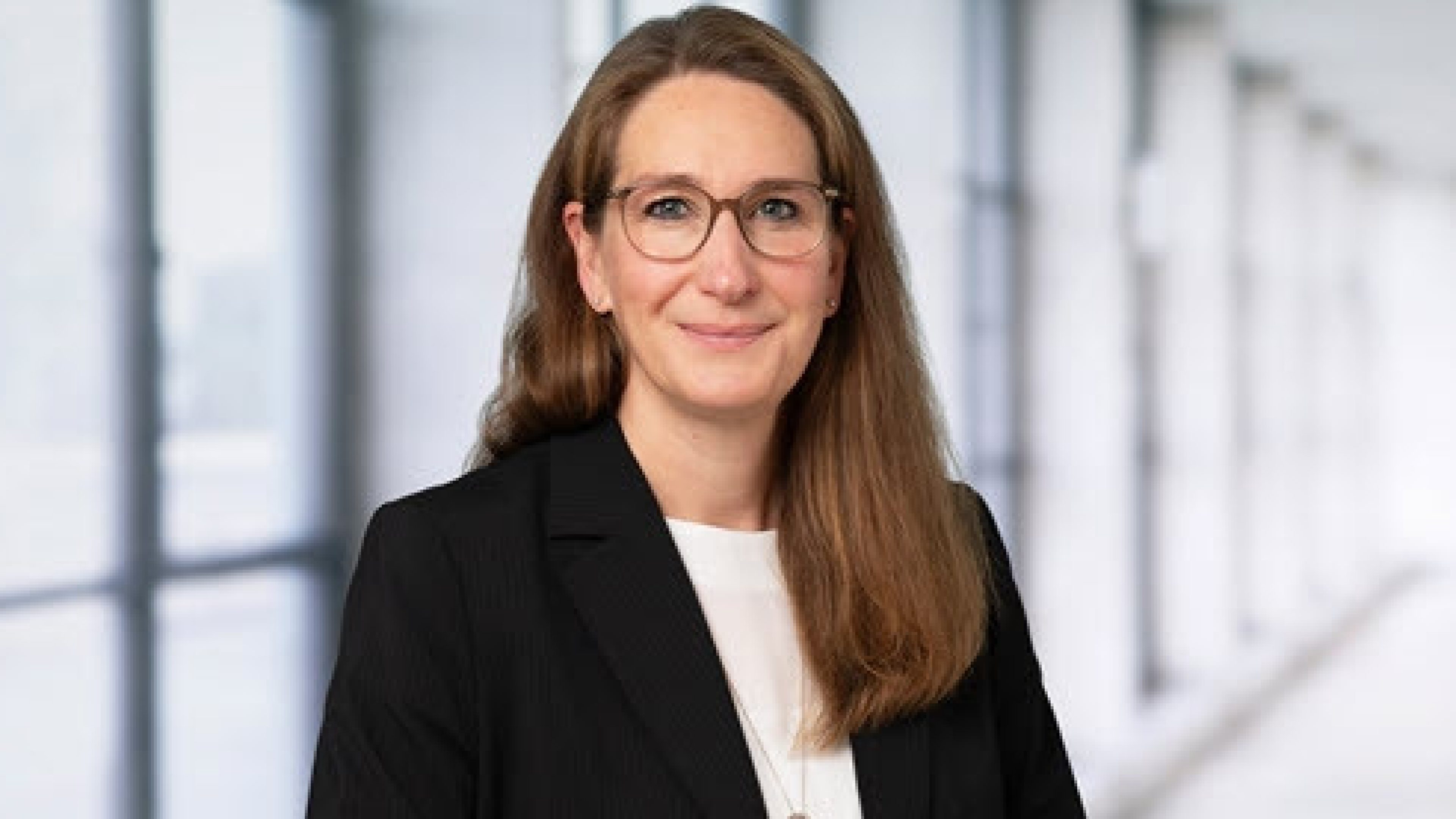 Picture of Birgit Ludwig, Chief Operating Officer of Swiss Life Asset Managers.