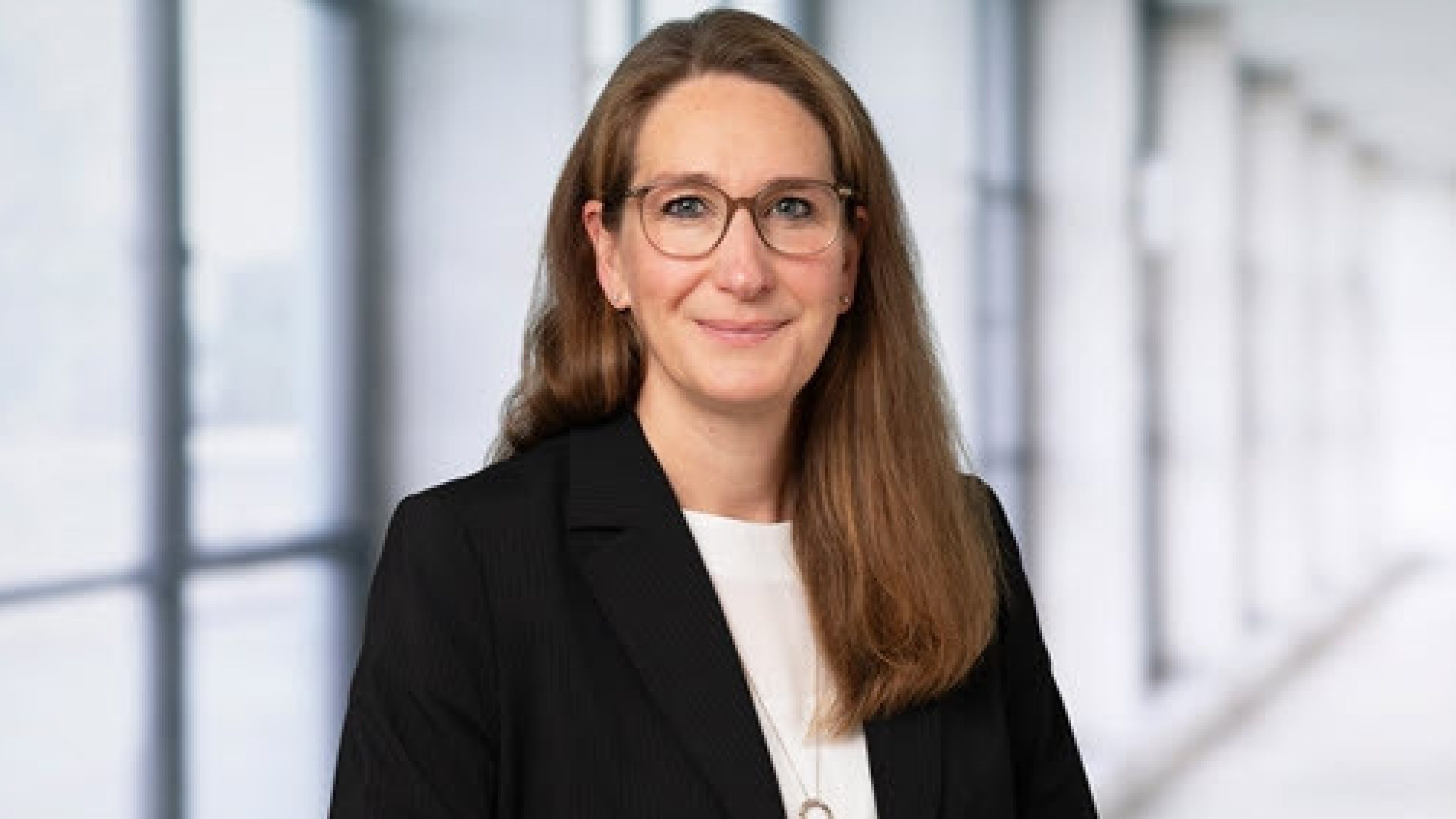 Picture of Birgit Ludwig, Chief Operating Officer of Swiss Life Asset Managers.